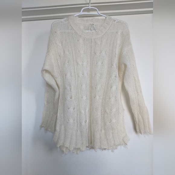Anthropologie Sweaters - Anthropology  Cream Women's Sweater